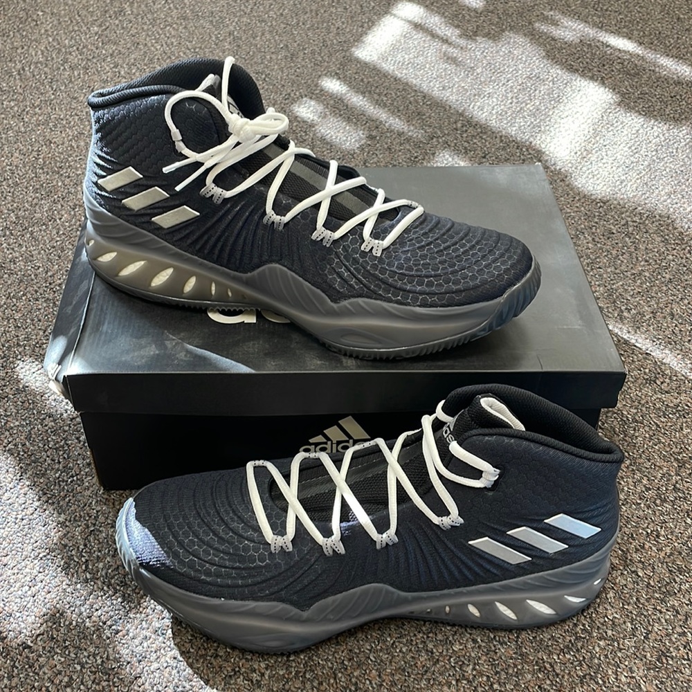Adidas crazy explosive basketball shoes SIZE 15